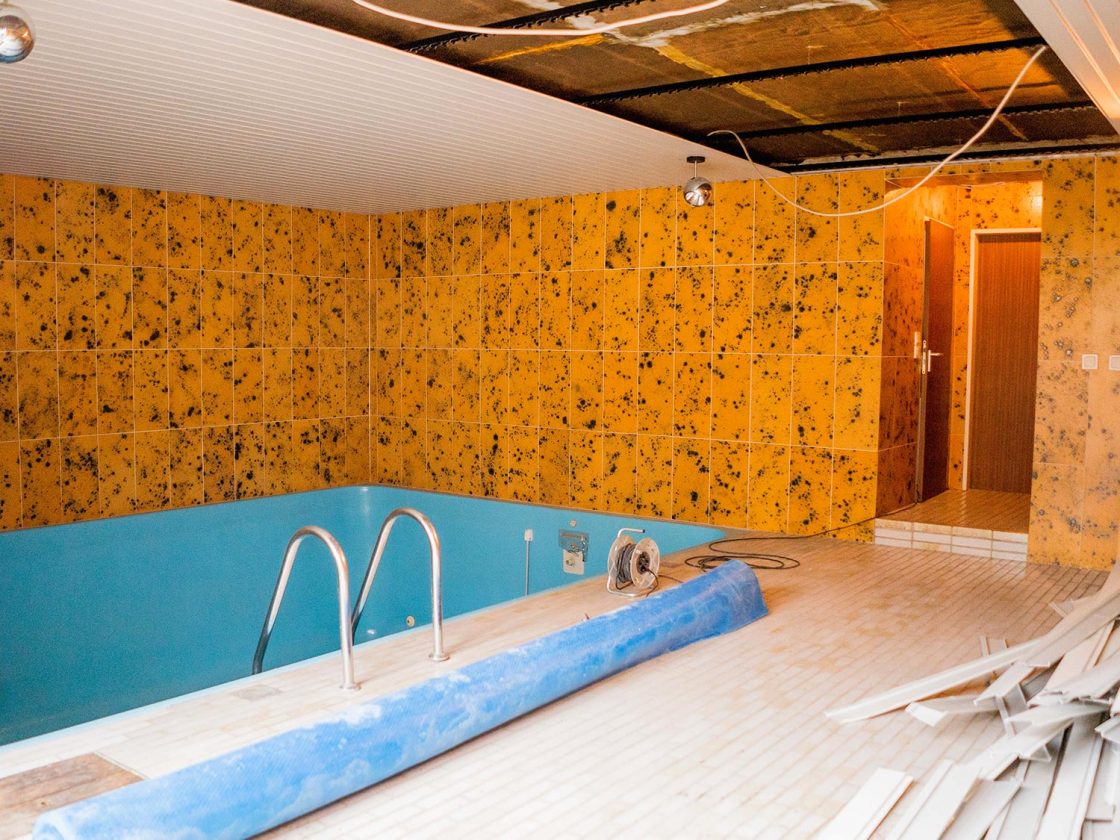 Umbau_Schwimmbad_vorher Umbau_Schwimmbad_vorher